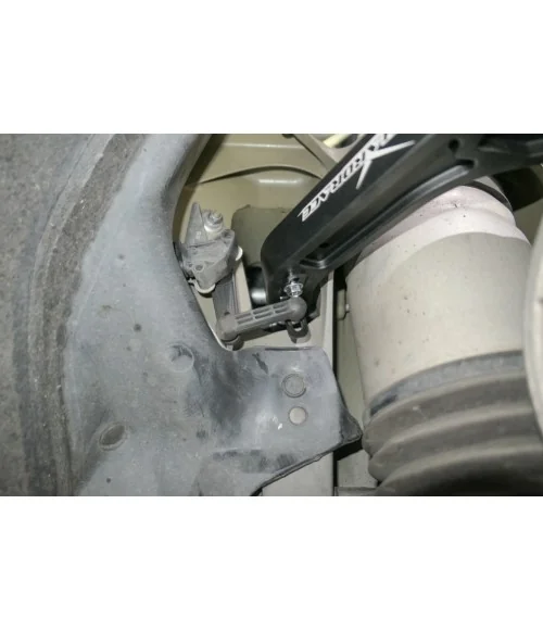 Kit camber anteriore superiore Hardrace Q0600 Tesla Model S - 