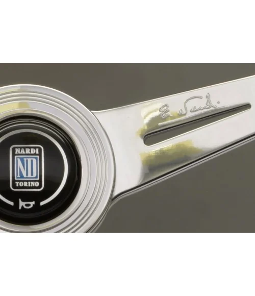 Volante Nardi Classic ND33 330 mm, Mogano, Razze Lucide - 