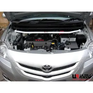 Ultra Racing Front Strut Bar Toyota Yaris XP90 1.5 05-13 2WD - 