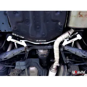 Ultra Racing Rear Anti-Roll/Sway Bar 19mm Lexus IS200/RS200 - 