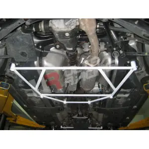 Ultra Racing 6P Rear Lower Brace 670 Lexus IS250/350/IS F 05-09
