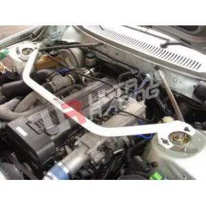 Ultra Racing 2-Point Front Upper Strutbar Volvo 240
