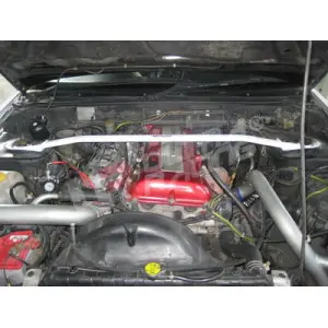 Ultra Racing Front Upper Strutbar Nissan S13 89-94 SR20DET