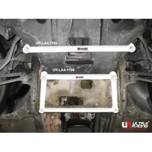 Ultra Racing 2-Point Front Lower Tiebar BMW E83 X3 2.5 03+ - 