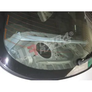 Ultra Racing Barra antirollio posteriore superiore Nissan Skyline R34 GTT/GTR - 