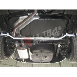 Ultra Racing 2x 2-Point Rear Lower Bars Kia Forte/Ceed/Koup 06-11
