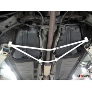 Ultra Racing 4-Point Rear Member Brace Volvo XC90 02+ 2.5
