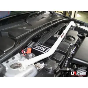 Ultra Racing Front Upper Strutbar BMW 1 04-11 E87 (120i) 2.0