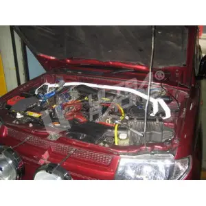 Ultra Racing Front Upper Strutbar Mitsubishi Pajero IO 98+