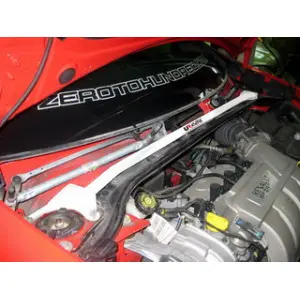 Ultra Racing 2-Point Front Upper Strutbar Renault Clio C 05+