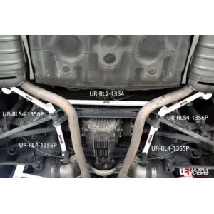 Ultra Racing 2-Point Rear Lower Tiebar Lexus LS 430 00-06
