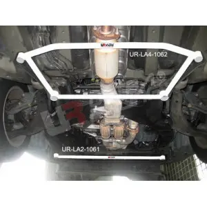 Ultra Racing 4-Point Front H-Brace Nissan Teana 03-08 J31