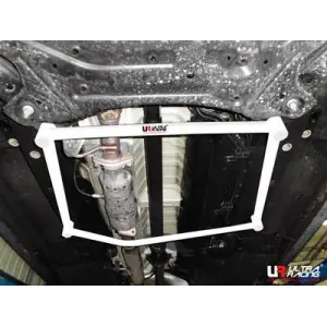 Ultra Racing 4-Point Mid Lower Bar 1733 Kia Sportage 10+ 2.0
