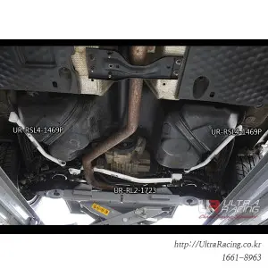 Ultra Racing Barra posteriore inferiore VW Tiguan 07-12 4WD / Skoda Yeti 09+ - 