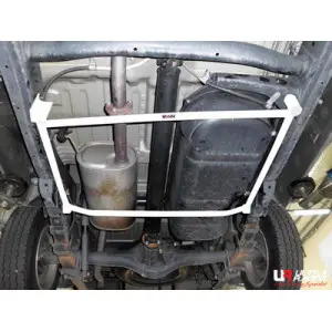 Ultra Racing 4-Point Rear L Brace 1747 Mitsubishi Triton/L200 06+