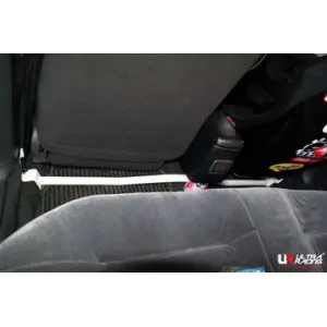 Ultra Racing 2-Point Room Bar Toyota Carina II 87-92 2.0