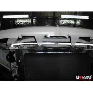 Bars and braces - Carparty