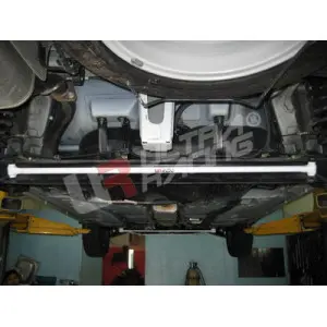 Ultra Racing 2-Point Rear Torsion Bar Chery Eastar 06+