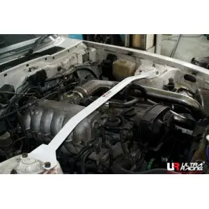 Ultra Racing 2-Point Front Upper Strutbar Nissan 280ZX 79-83