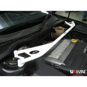 Ultra Racing 2-Point Front Upper Strutbar Saab 93 02-12 2.0T