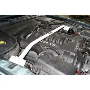 Ultra Racing Front Upper Strutbar Jaguar XJ (X308) 4.0 98-02