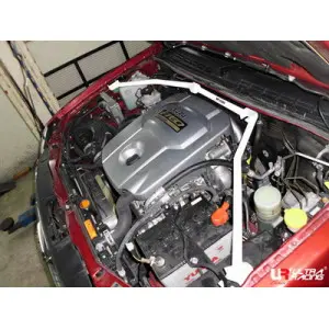 Ultra Racing Front Upper Strutbar Isuzu D-Max 3.0D 02+