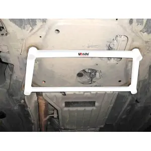 Ultra Racing 4-Point Front Lower Brace BMW X6 E71 08+