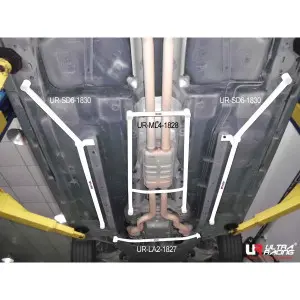 Ultra Racing 4-Point Mid Lower Brace Cadillac CTS 3.6 07+