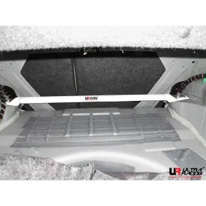 Ultra Racing 2-Point Rear Upper Strutbar Cadillac CTS 3.6 07+ - 
