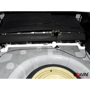 Ultra Racing 3-Point Rear Strutbar Mazda 3 BL 09+ incl MPS