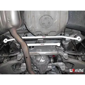 Ultra Racing 2 Points Rear Lower Bar 1868 BMW 5 525/528 F10 10+
