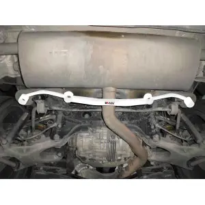 Ultra Racing 4-Point Rear Lower Brace BMW X6 E71 08+
