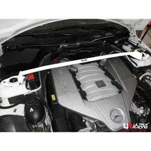Ultra Racing Front Upper Strutbar Mercedes C-Class/ AMG 07+ W204