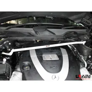 Ultra Racing Front Upper Strutbar Mercedes ML 3.5 W164 RHD 05-11
