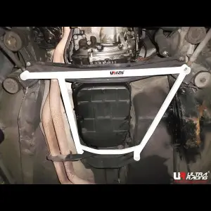 Ultra Racing 4 Points Front H-Brace Mercedes S-Class W126 2.6 79-93 - 