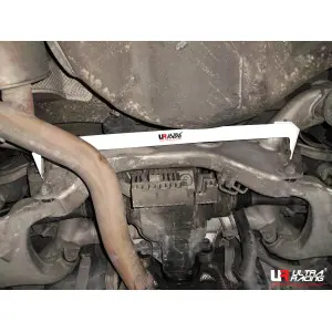 Ultra Racing 2 Points Rear Lower Bar 2057 BMW 7-Series E65 735/740 - 