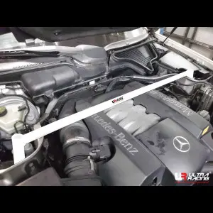 Ultra Racing Front Upper Strutbar Mercedes E-Class W210 97-03