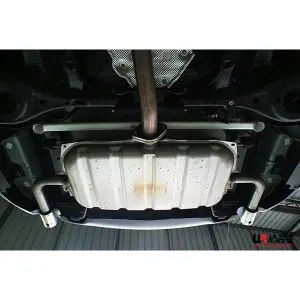 Ultra Racing 2 Points Rear Lower Brace 2594 Mazda 3 13+ / 6 12+