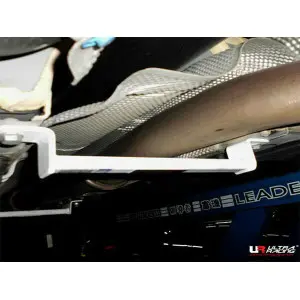 Ultra Racing 2 Points Mid Lower Brace 2991 Mercedes A250 / AMG 13+ W176 4WD