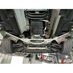 Ultra Racing Front Lower Brace Mercedes E350 W212 13-16