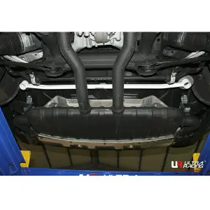 Ultra Racing 2 Points Rear Lower Tiebar 3308 VW Touareg 02+ 3.0 Hybrid