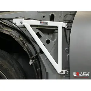 Ultra Racing 3-Point Fender Brackets (746P) Infiniti G37 (V36) 3.7 2WD Coupe 09-13