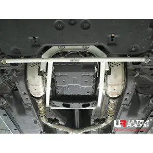 Ultra Racing 4-Point Front Lower Brace (3452) Infiniti Q70 (Y51) 2.5/3.5 V6 2WD 13+