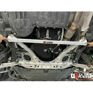 Ultra Racing 2-Point Front Lower Tiebar (4075) BMW 7 G11/G30 (730i/530E/530I) 2.0T 2WD 16+