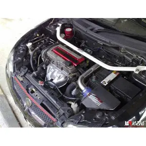 Ultra Racing 2-Point Front Upper Strutbar (195) Infiniti G35 (V35) 3.5 V6 03-06/Nissan Skyline 2.5 02-07 2WD