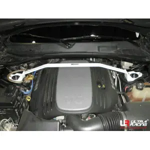 Ultra Racing 2-Point Front Upper Strutbar (2384) Dodge Challenge 5.7 V8 11+/Magnum 5.7 04-08 2WD