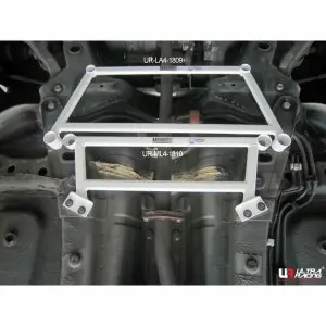 Ultra Racing 4-Point Mid Lower Brace (1810) Roewe 350 1.5 2WD 10-15