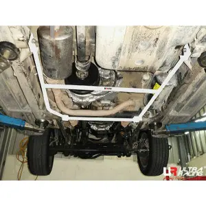 Ultra Racing 4-Point Mid Lower Brace (2583) Land Rover Range Rover (LP) (P38A) 4.6 V8 4WD 94-01