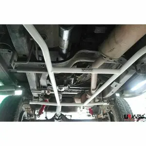 Ultra Racing 4-Point Mid Lower Brace (3106) Suzuki Jimny (SJ30) 1.3 4WD MT 81-98