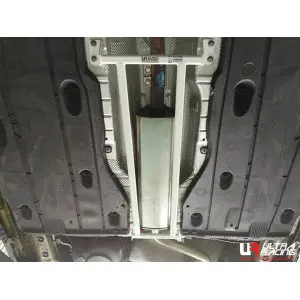 Ultra Racing 4-Point Mid Lower Brace (3105) Skoda Octavia (MK3/TYP 5E) 2.0TSI 2WD 12+